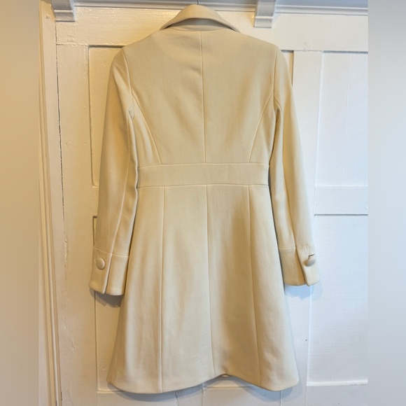 J Crew Wool-blend lady day pea coat in Ivory 2 Classic Silk Lining 3 Buttons - Picture 6 of 11